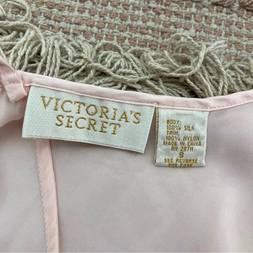 VINTAGE Victoria's Secret Gold Label Silk Heart Embroidered Ruffle Teddy Size S - Picture 15 of 15